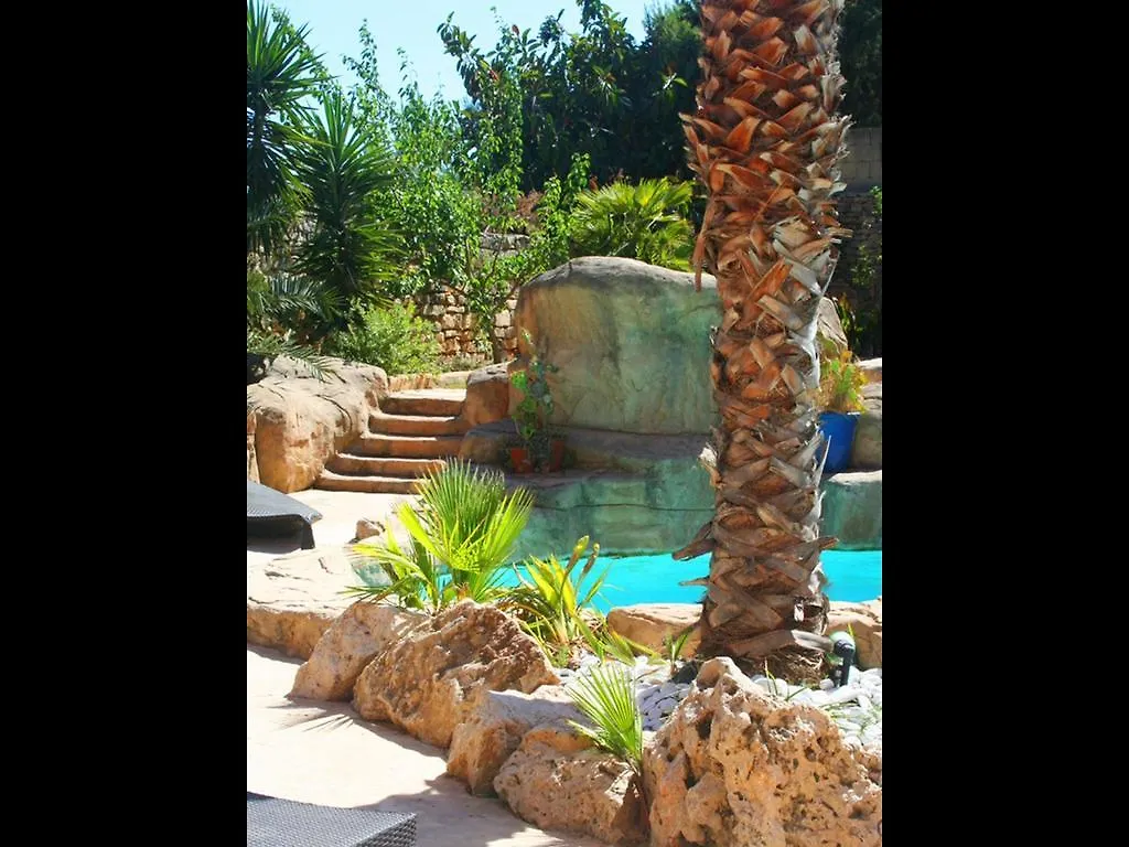 The Red Farm Relais & Spa Iklin Malta